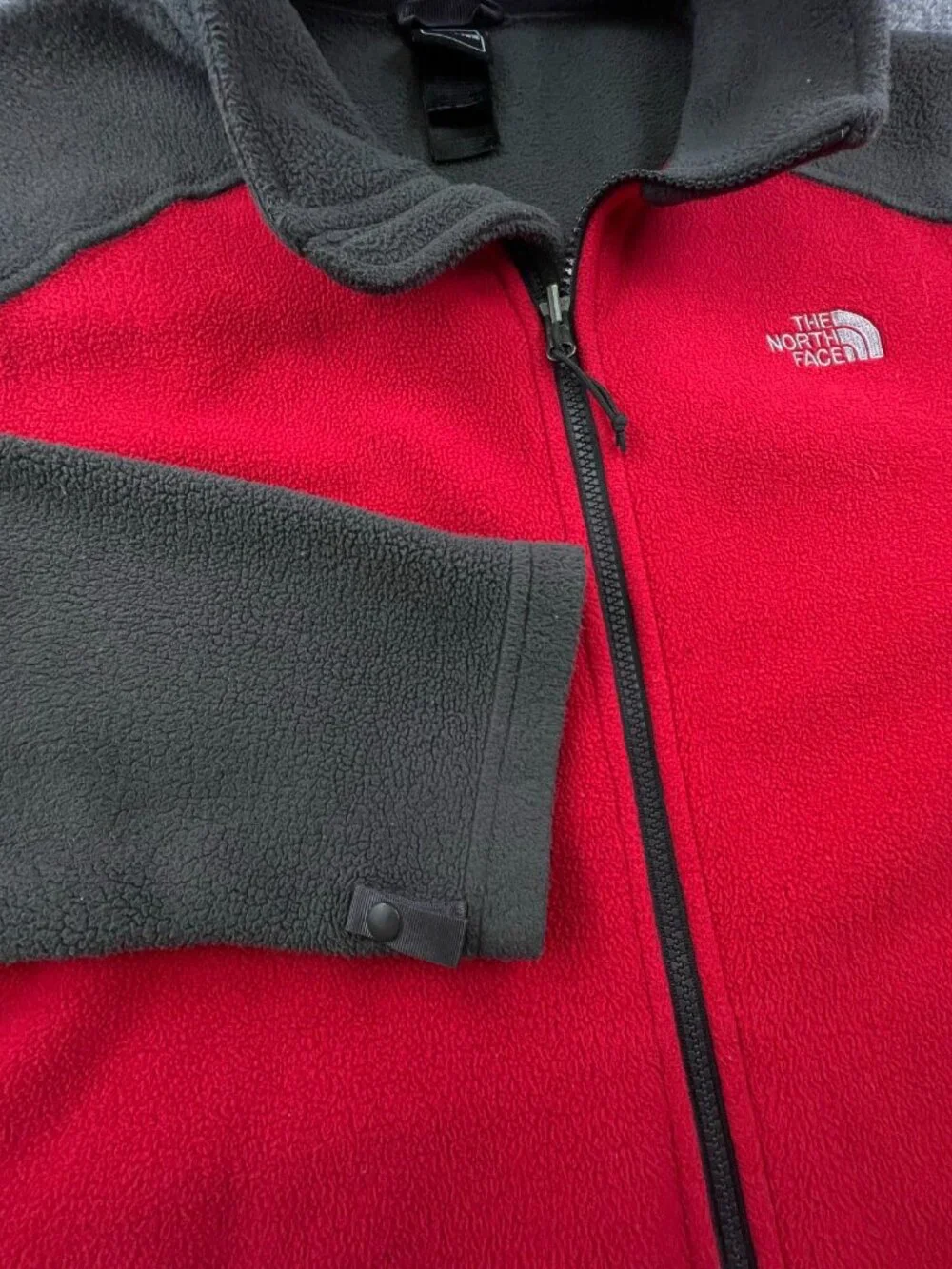 The North Face Jacket Men’s Large Fleece Red Gray Full Zip Long Sleeve w Logo